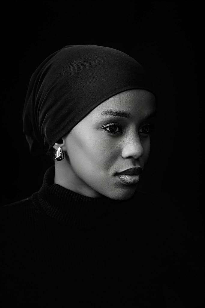 Portrait éditorial noir et blanc – Photographe professionnel Bruxelles – Geoffrey Hanon